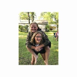 Meet your Posher, Samantha